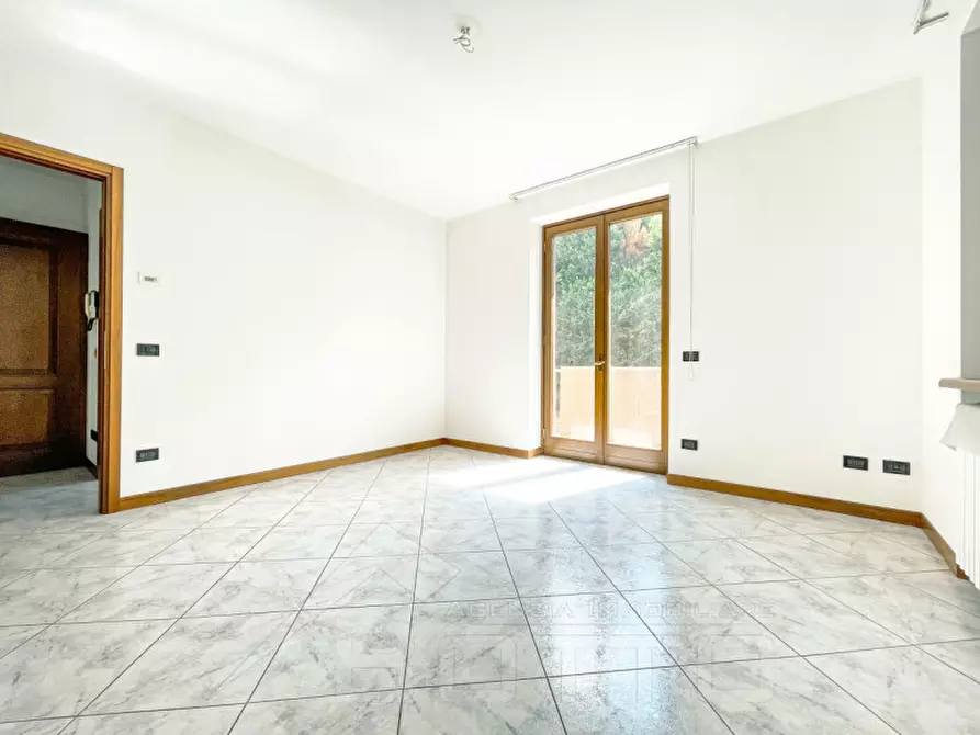 Immagine 12 di Villa in vendita  in via verdi 10 a Gozzano