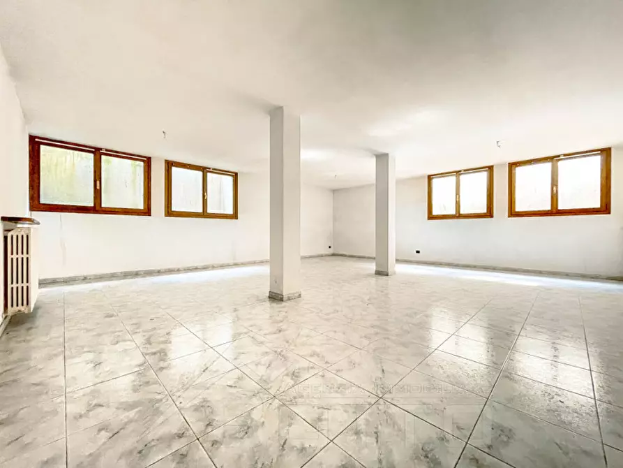 Immagine 36 di Villa in vendita  in via verdi 10 a Gozzano