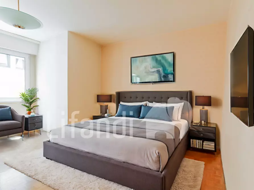 Immagine 3 di Appartamento in vendita  in via carducci a Bolzano