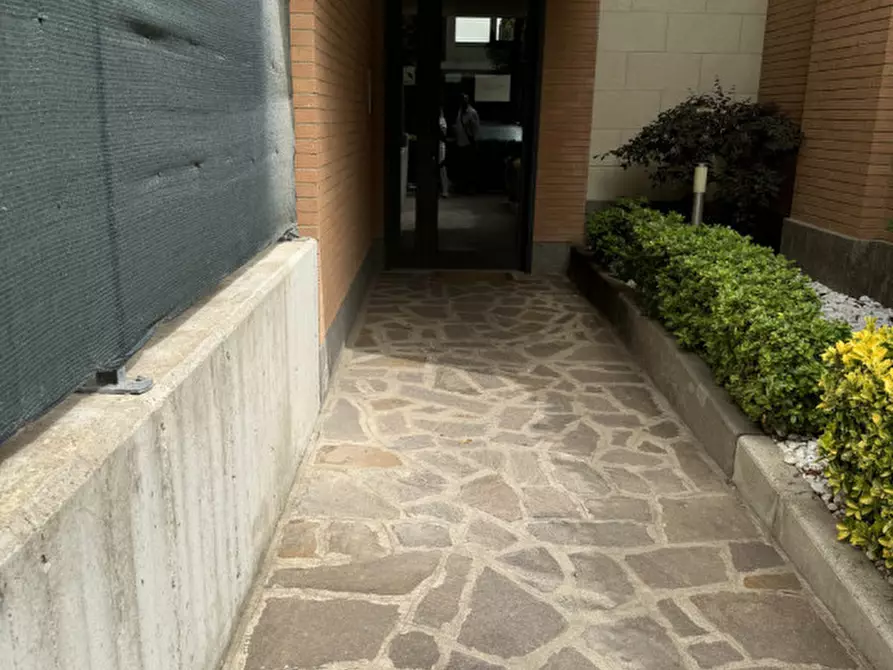 Immagine 2 di Appartamento in vendita  a Roma