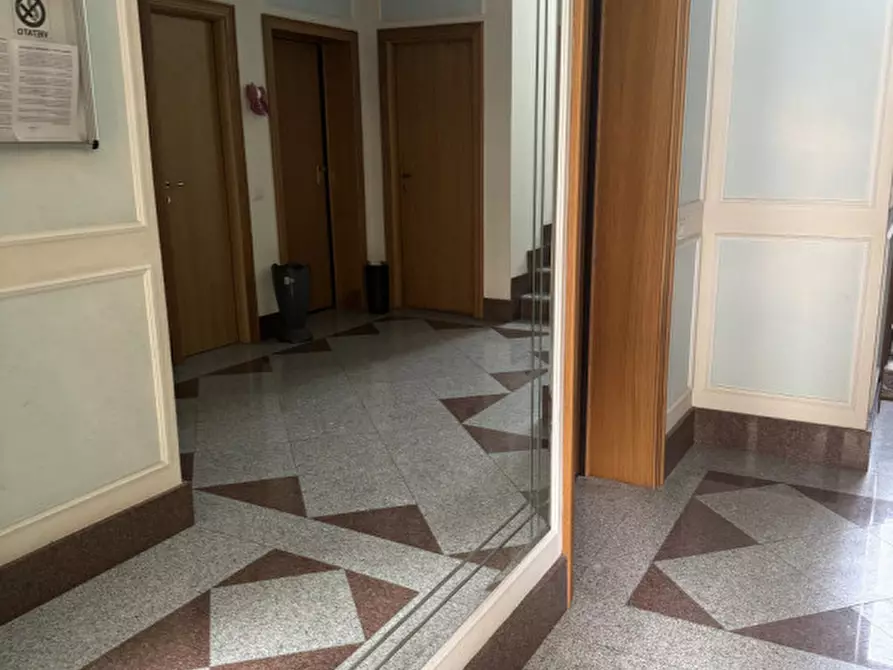 Immagine 3 di Appartamento in vendita  a Roma