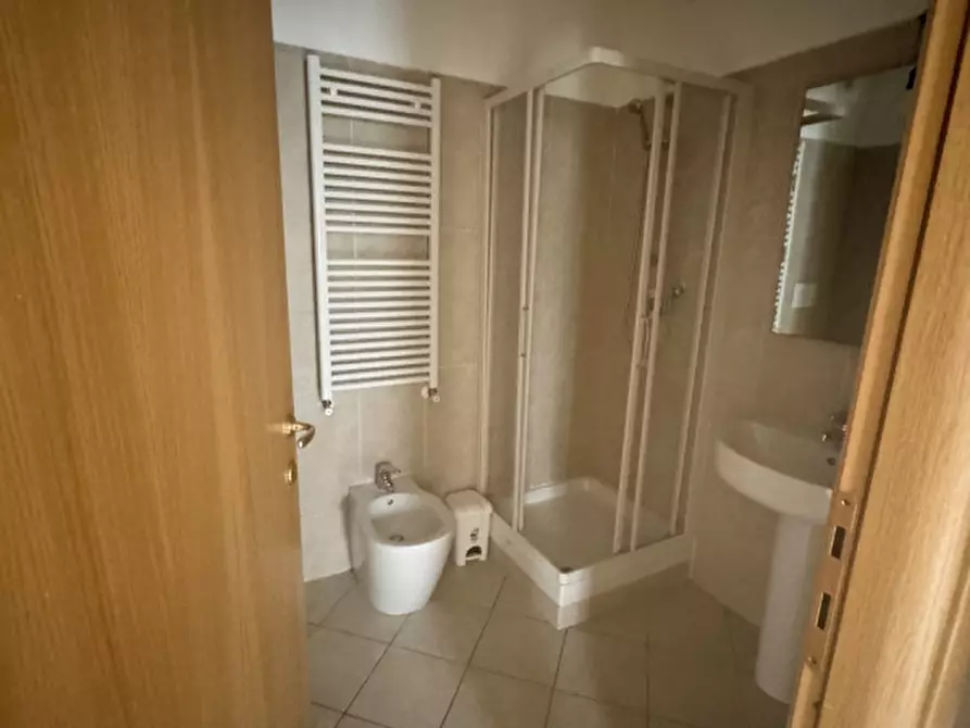 Immagine 15 di Appartamento in vendita  a Roma