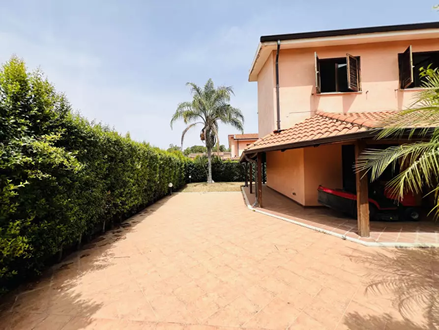 Immagine 2 di Casa bifamiliare in vendita  in Contrada Difesa a Pizzo