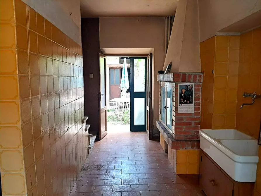 Immagine 3 di Casa indipendente in vendita  a Valeggio Sul Mincio