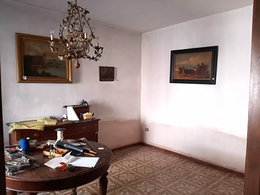 Immagine 5 di Casa indipendente in vendita  a Valeggio Sul Mincio