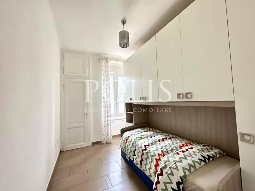 Immagine 15 di Villa in vendita  in Piazza Cesare Scotti 2 a Faggeto Lario