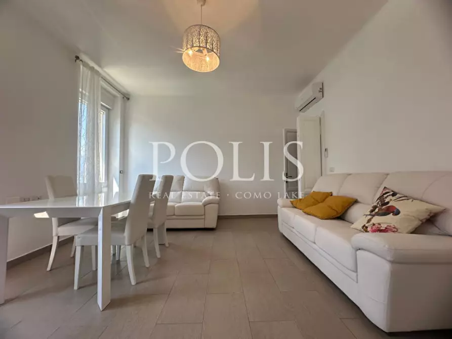 Immagine 21 di Villa in vendita  in Piazza Cesare Scotti 2 a Faggeto Lario