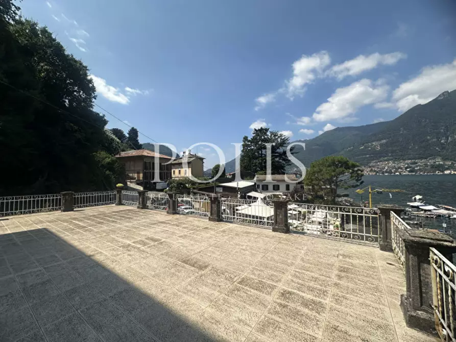 Immagine 22 di Villa in vendita  in Piazza Cesare Scotti 2 a Faggeto Lario