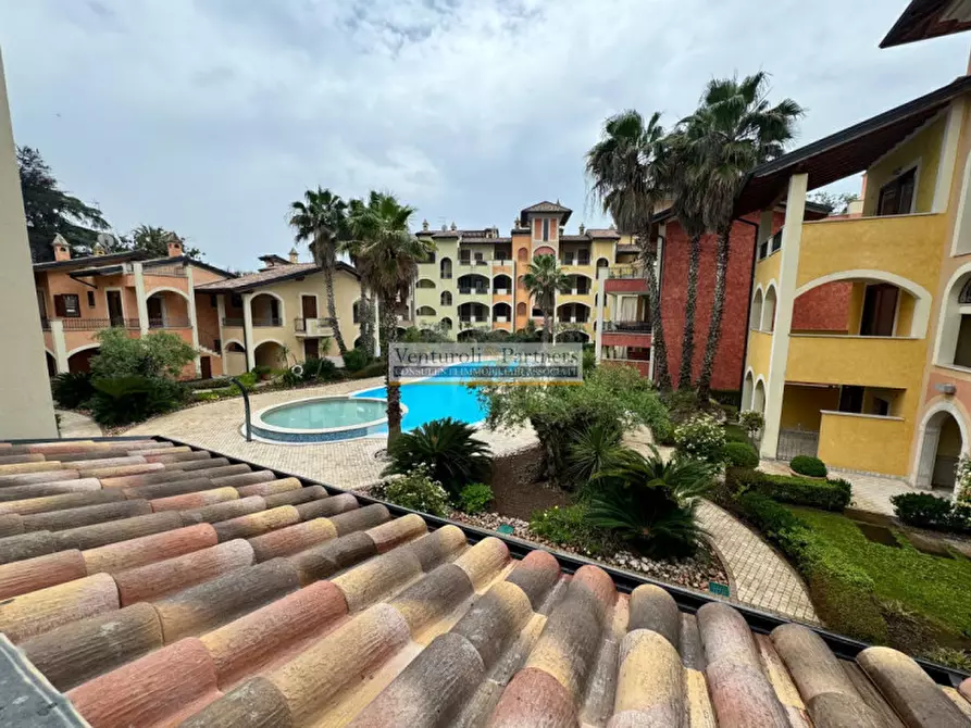 Immagine 4 di Appartamento in vendita  in Lungolago Zanardelli a Toscolano-Maderno