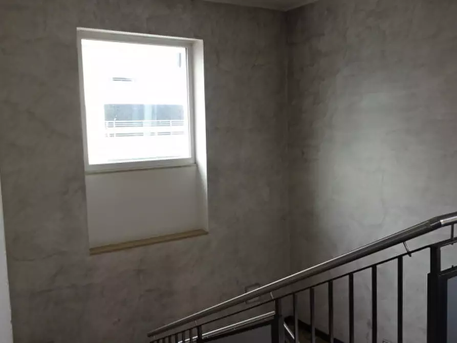 Immagine 22 di Ufficio in affitto  in via Messedaglia a Verona