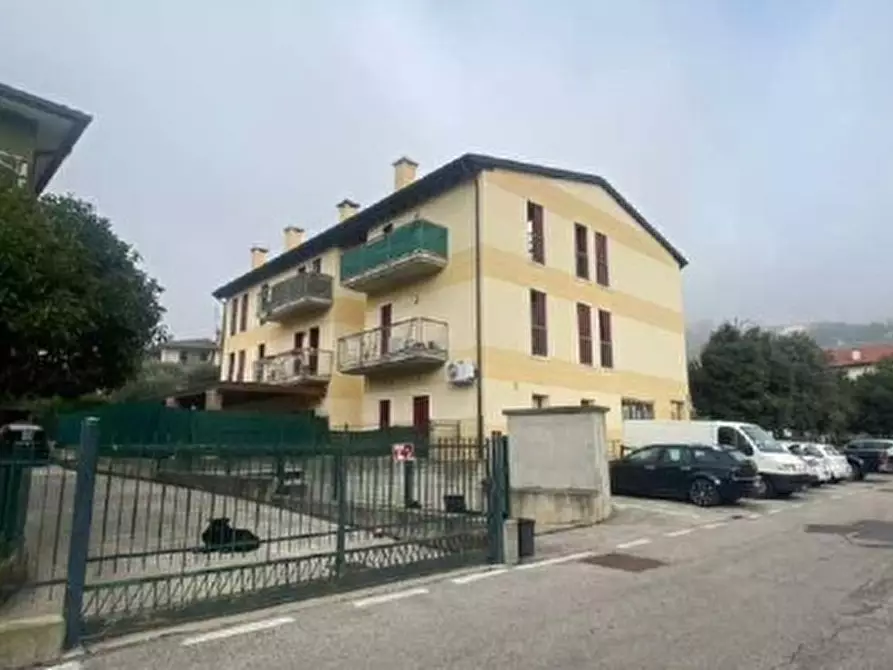 Immagine 1 di Appartamento in vendita  in VIA ENRICO FERMI 14 a Barbarano Mossano