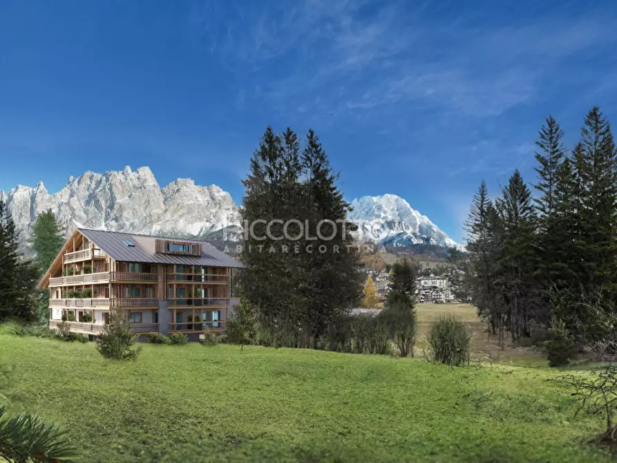 Immagine 7 di Appartamento in vendita  in località Ronco a Cortina D'ampezzo