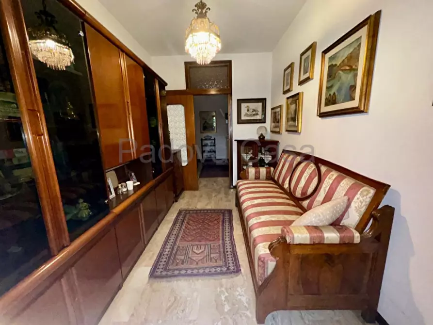Immagine 9 di Appartamento in vendita  a Padova