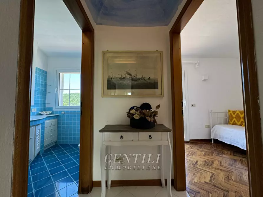 Immagine 23 di Villa in vendita  a Arzachena