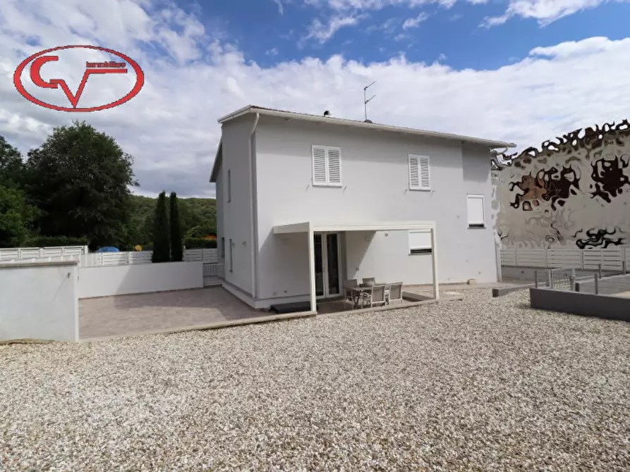 Immagine 21 di Villa in vendita  in Ambra a Bucine