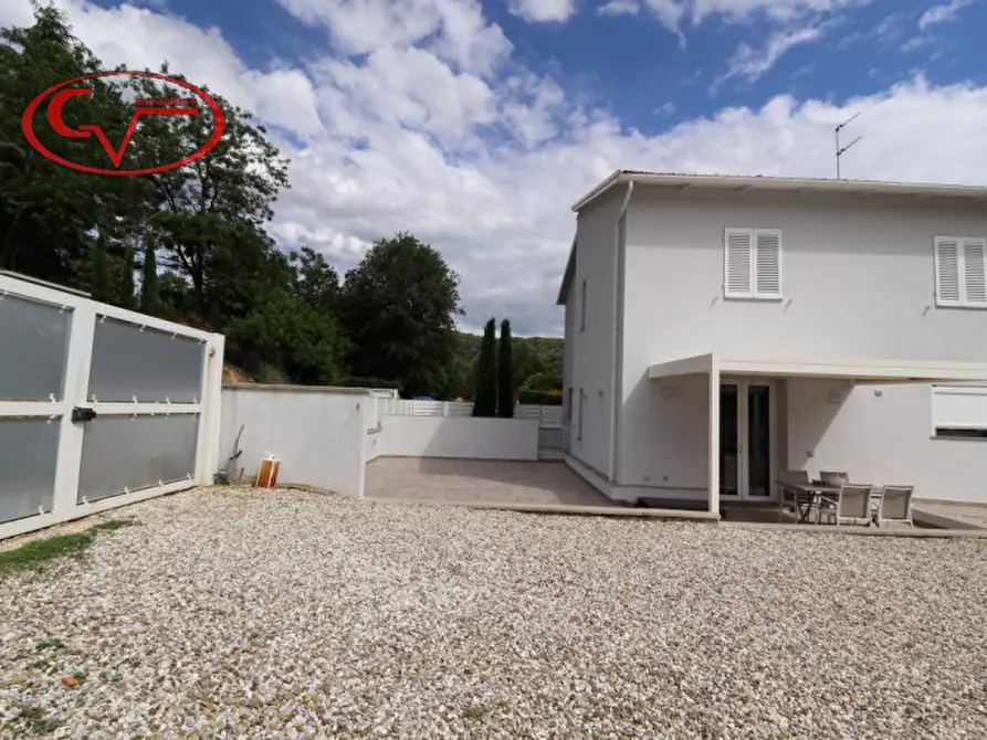 Immagine 22 di Villa in vendita  in Ambra a Bucine