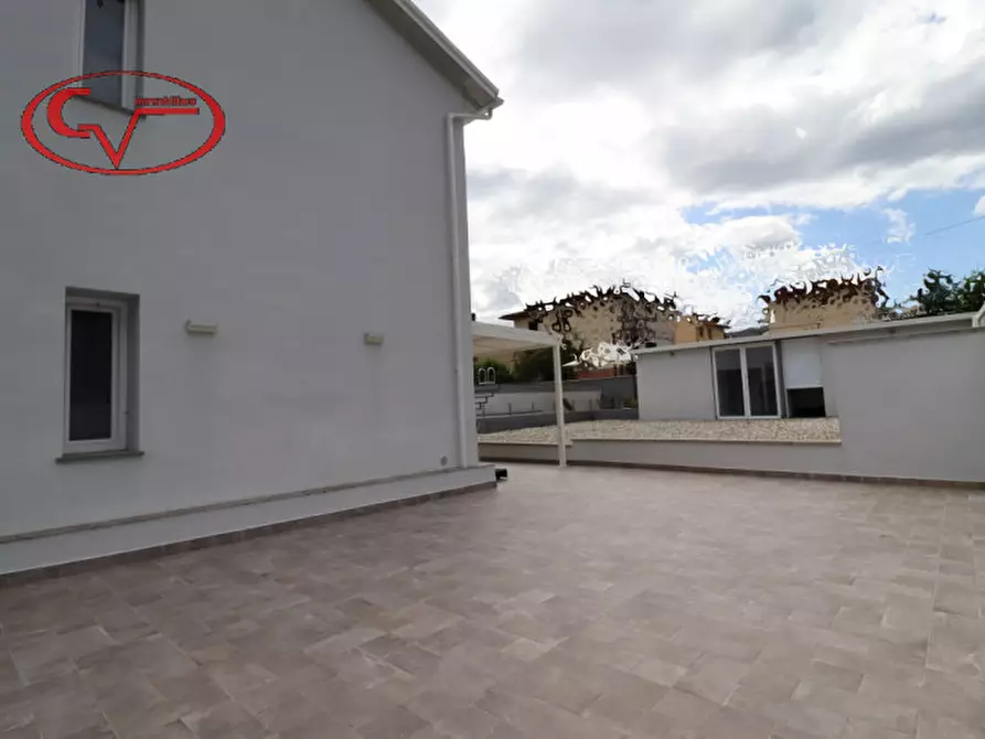 Immagine 29 di Villa in vendita  in Ambra a Bucine