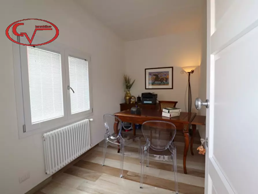 Immagine 33 di Villa in vendita  in Ambra a Bucine