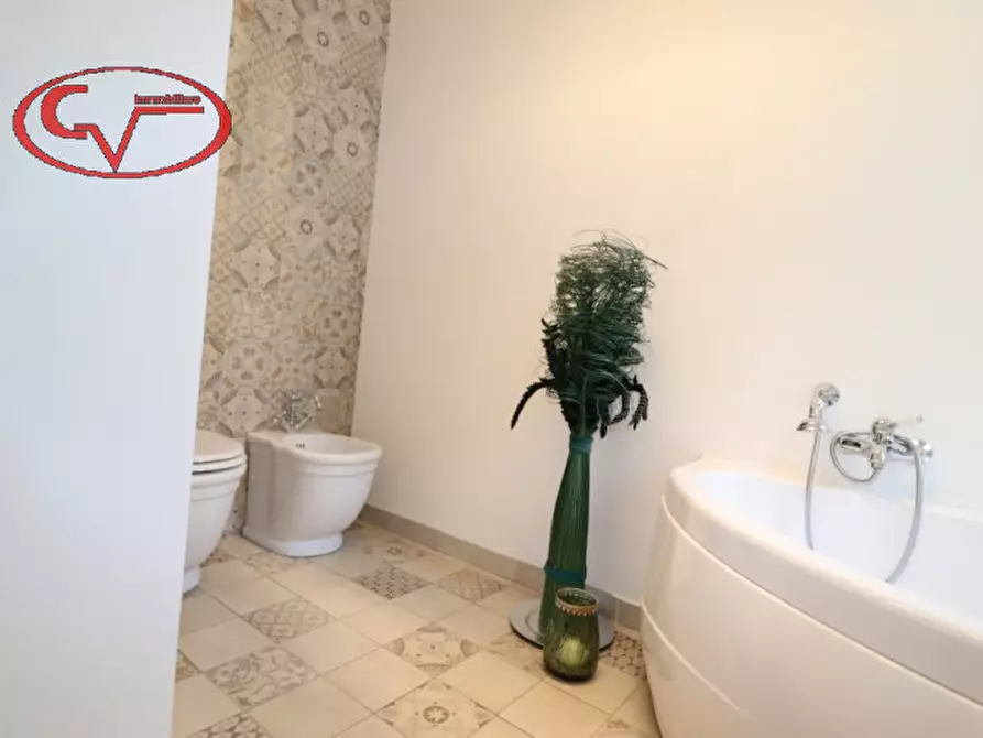 Immagine 39 di Villa in vendita  in Ambra a Bucine