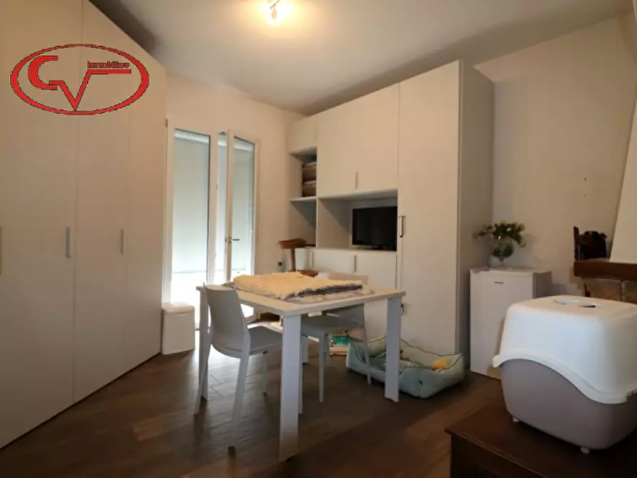 Immagine 48 di Villa in vendita  in Ambra a Bucine