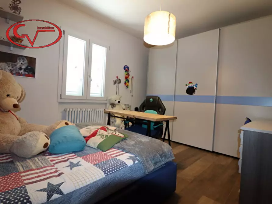 Immagine 50 di Villa in vendita  in Ambra a Bucine