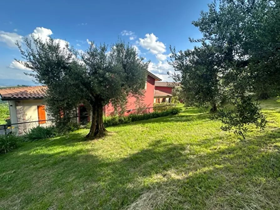 Immagine 6 di Villa in vendita  in montebagnolo a Perugia