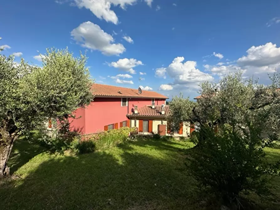 Immagine 7 di Villa in vendita  in montebagnolo a Perugia