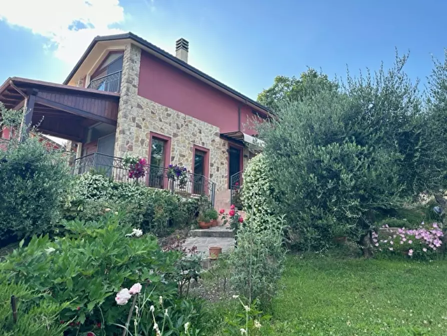 Immagine 28 di Villa in vendita  in montebagnolo a Perugia