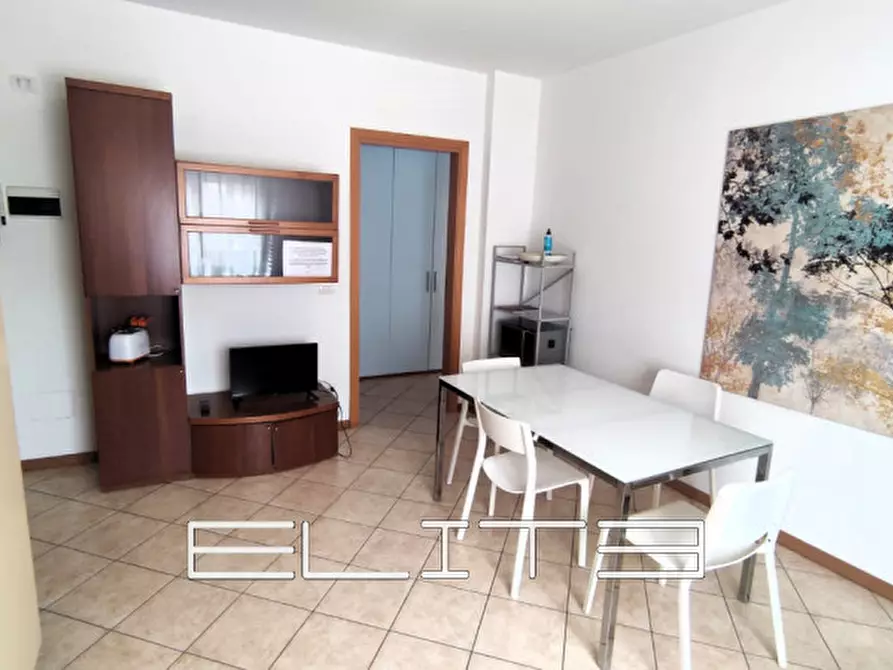Immagine 1 di Appartamento in vendita  in VIA GOLDONI a Falconara Marittima