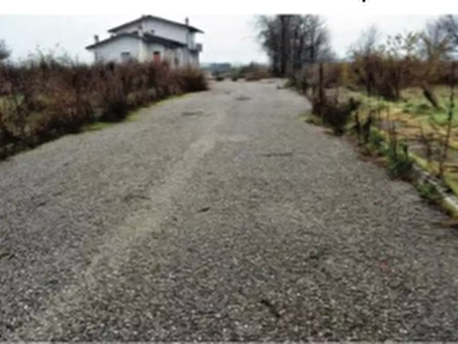 Immagine 2 di Terreno in vendita  in VIA DON ROMOLO TRESSINO a Bonavigo