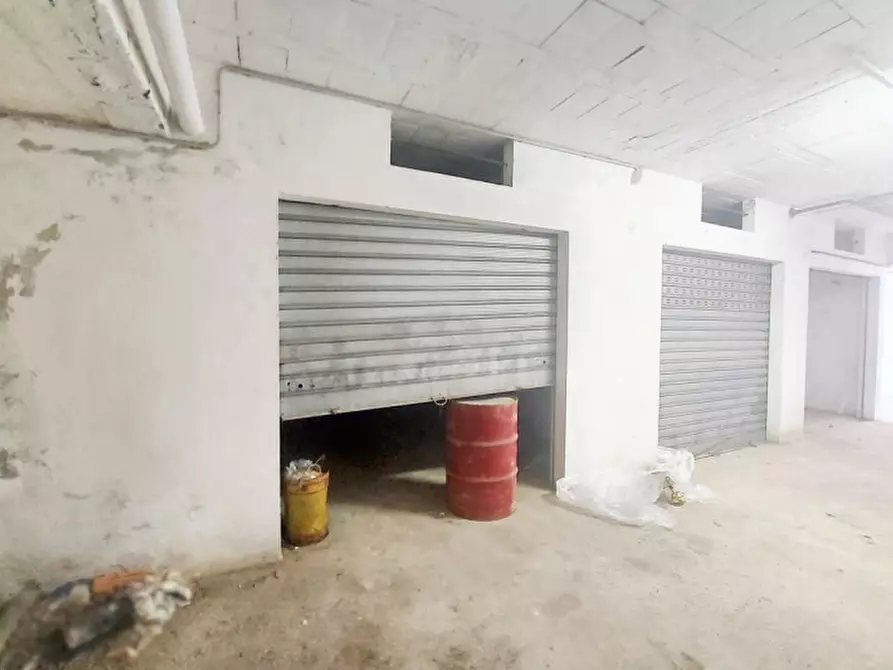 Immagine 1 di Negozio in vendita  in Via del Molino, N. 18-20-22 a Monte Castello Di Vibio