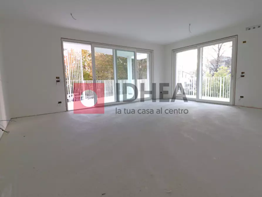 Immagine 2 di Attico in vendita  in VIA ZANELLA a Treviso