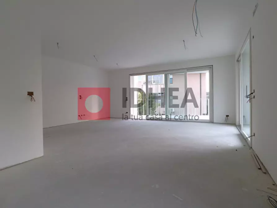 Immagine 3 di Attico in vendita  in VIA ZANELLA a Treviso