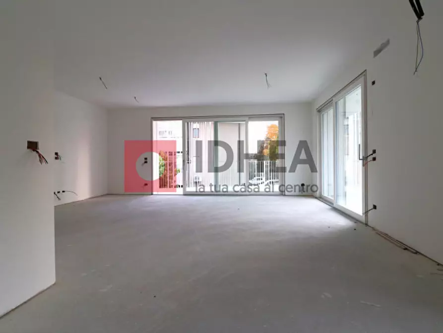 Immagine 4 di Attico in vendita  in VIA ZANELLA a Treviso