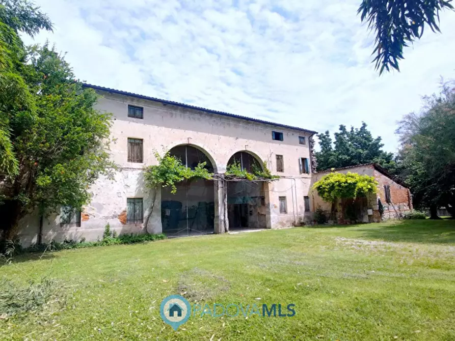 Immagine 25 di Rustico / casale in vendita  in Via San Francesco a Rovolon