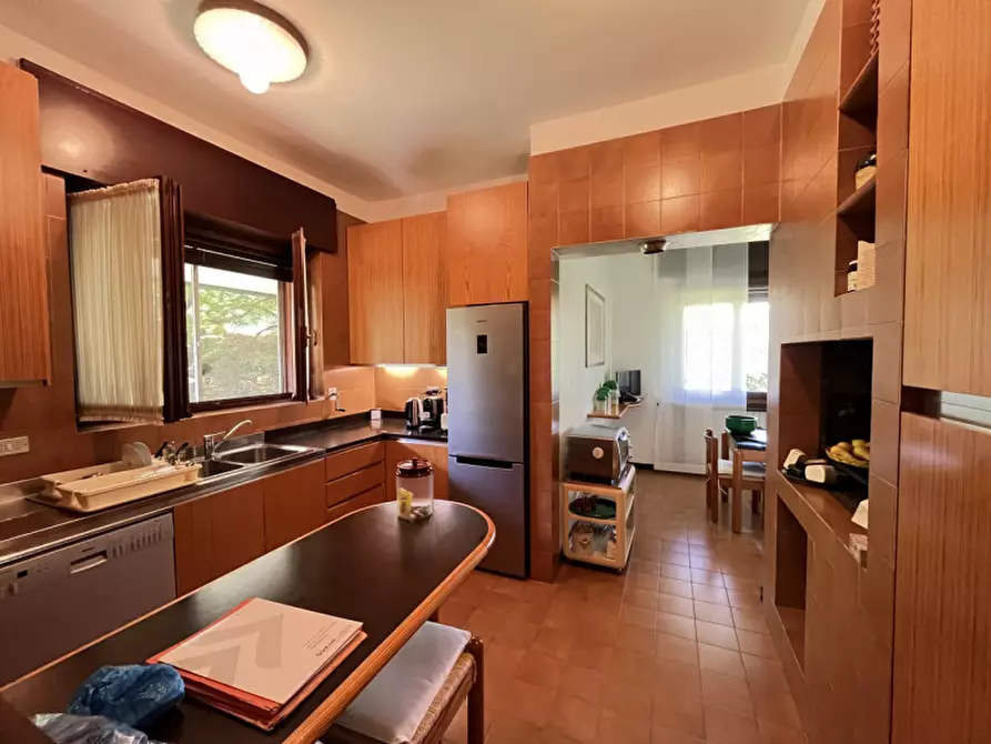 Immagine 30 di Villa in vendita  in Via Mantegna a Trezzano Sul Naviglio