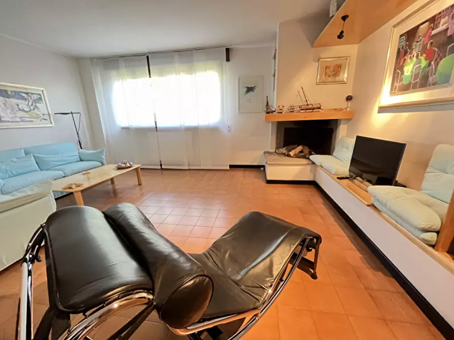 Immagine 46 di Villa in vendita  in Via Mantegna a Trezzano Sul Naviglio