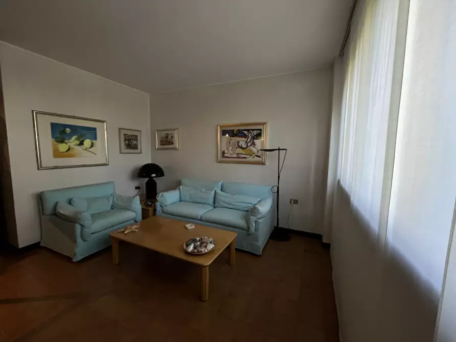 Immagine 47 di Villa in vendita  in Via Mantegna a Trezzano Sul Naviglio