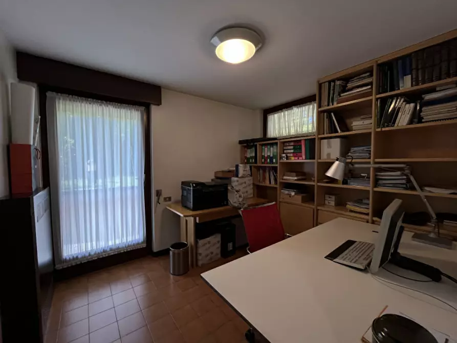 Immagine 48 di Villa in vendita  in Via Mantegna a Trezzano Sul Naviglio