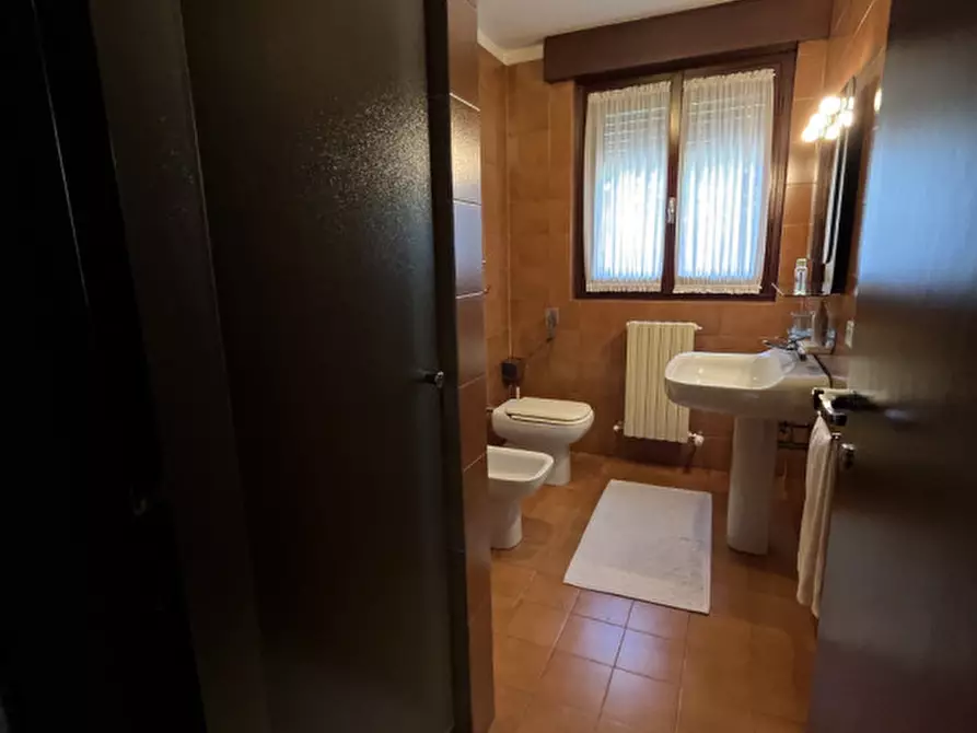 Immagine 50 di Villa in vendita  in Via Mantegna a Trezzano Sul Naviglio