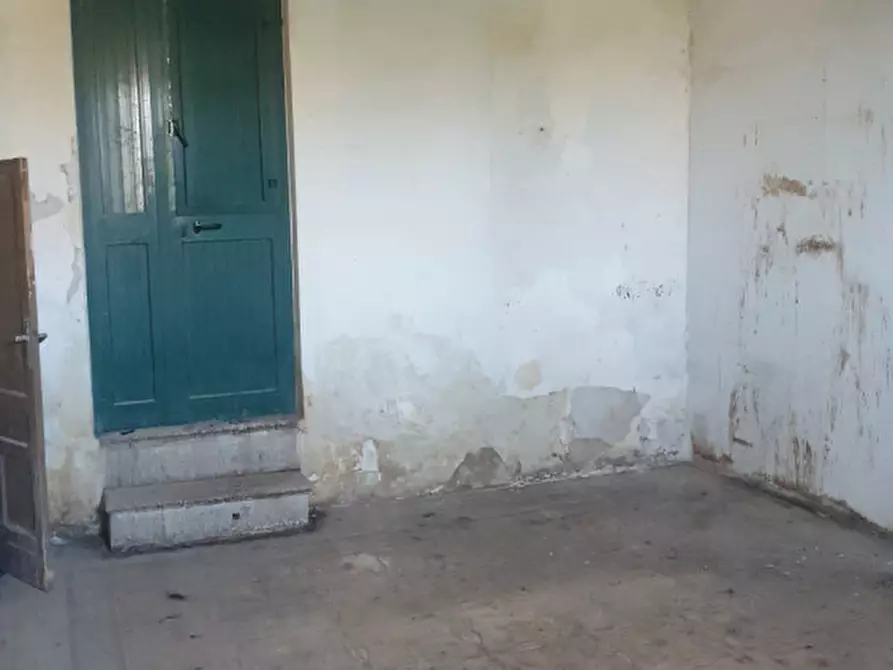 Immagine 25 di Casa indipendente in vendita  a Avola