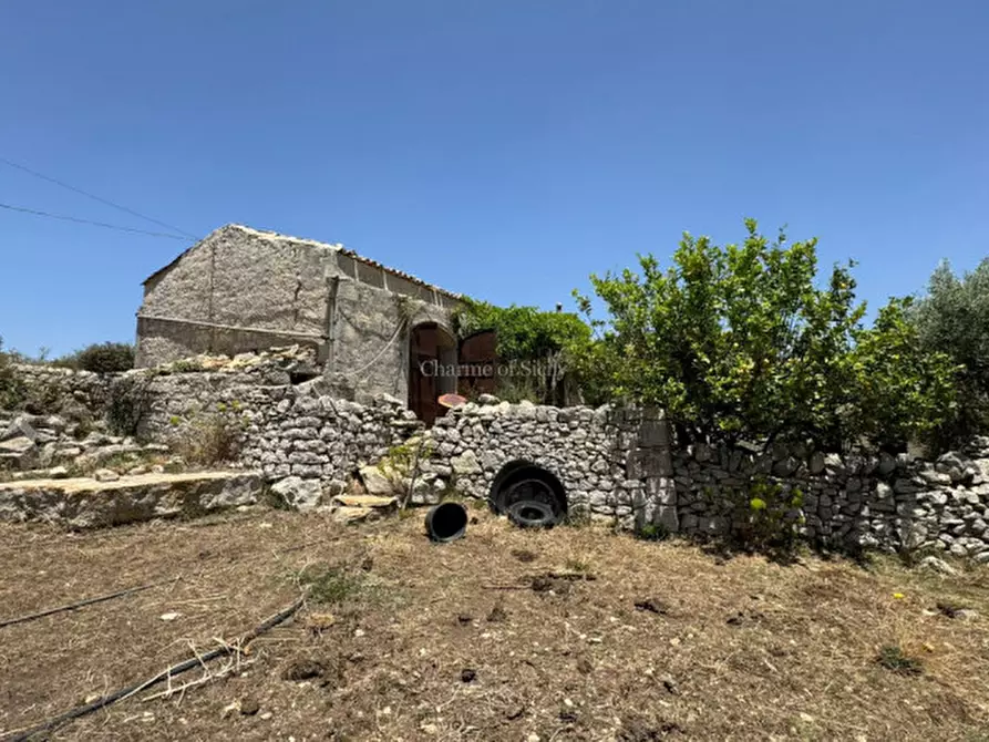 Immagine 13 di Casa indipendente in vendita  a Modica