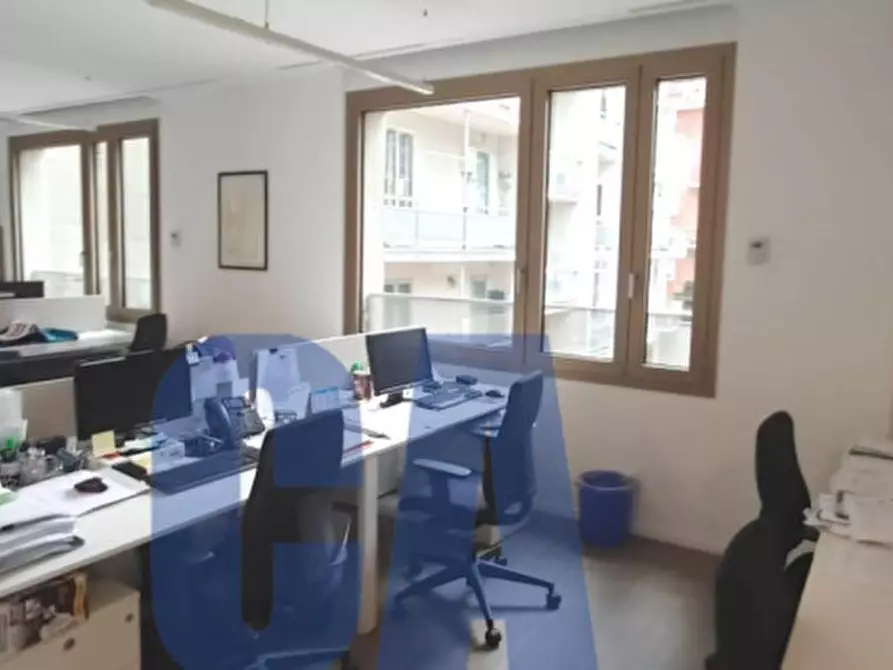 Immagine 4 di Ufficio in affitto  in VIA RAVIZZA CARLO a Milano