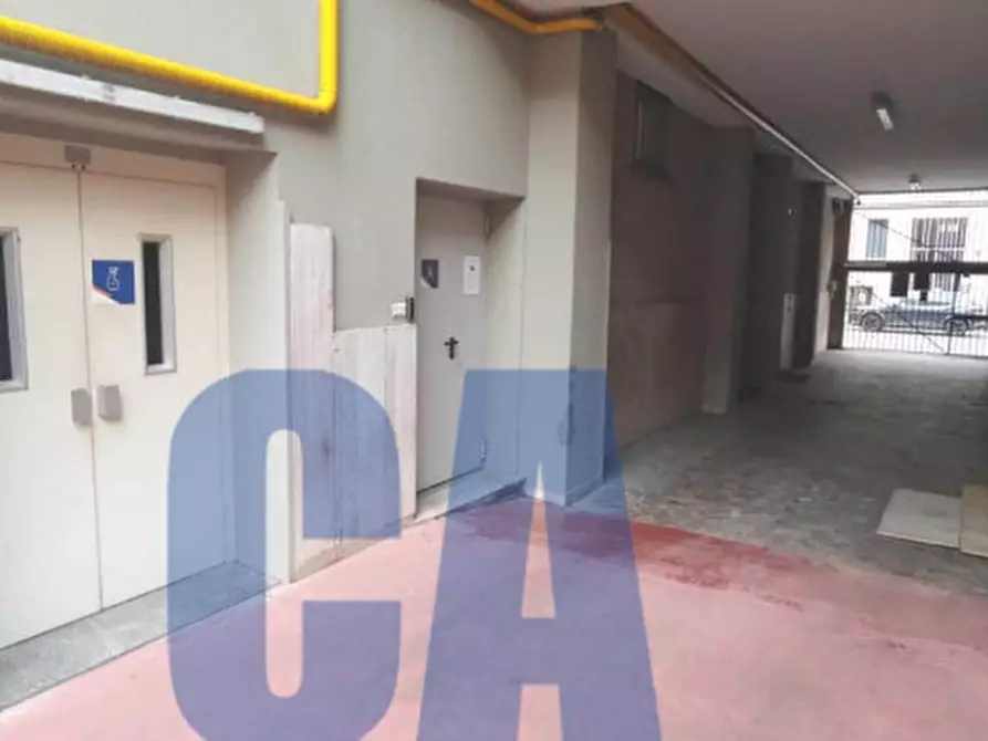 Immagine 18 di Ufficio in affitto  in VIA RAVIZZA CARLO a Milano