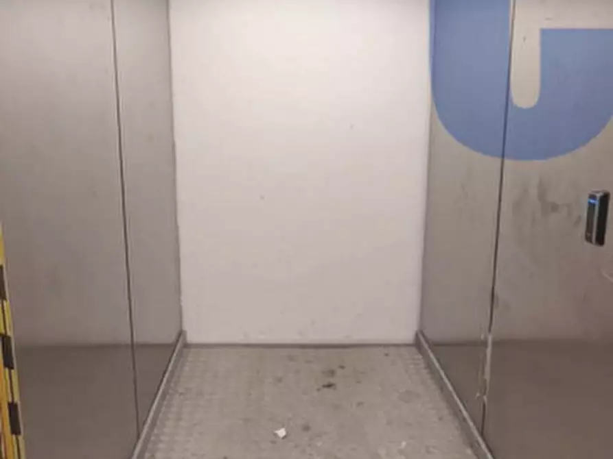 Immagine 19 di Ufficio in affitto  in VIA RAVIZZA CARLO a Milano