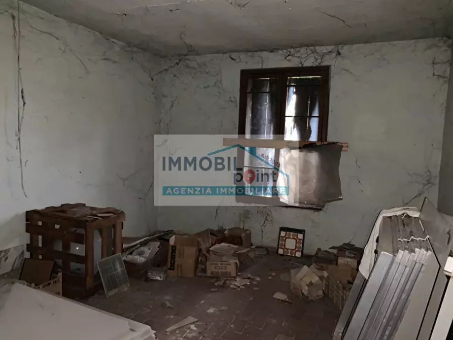 Immagine 12 di Palazzo in vendita  in Via Milano a Selvazzano Dentro