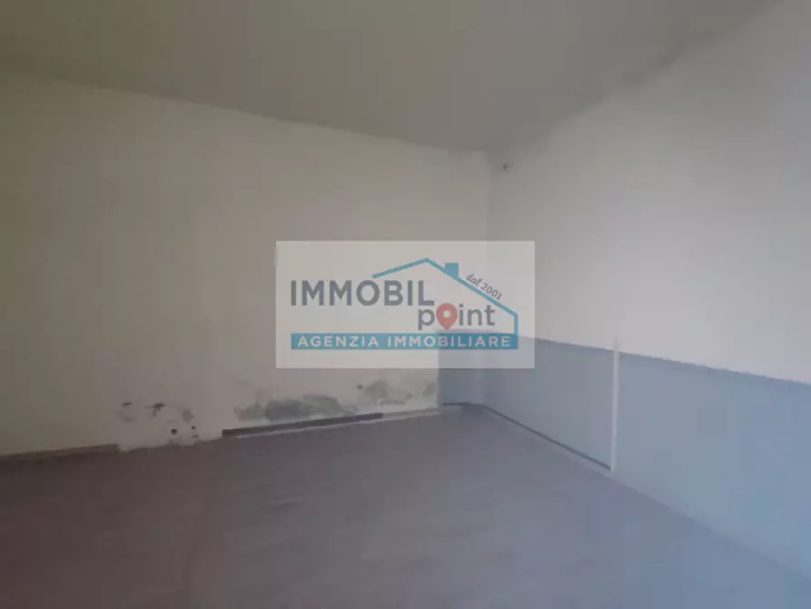 Immagine 25 di Palazzo in vendita  in Via Milano a Selvazzano Dentro