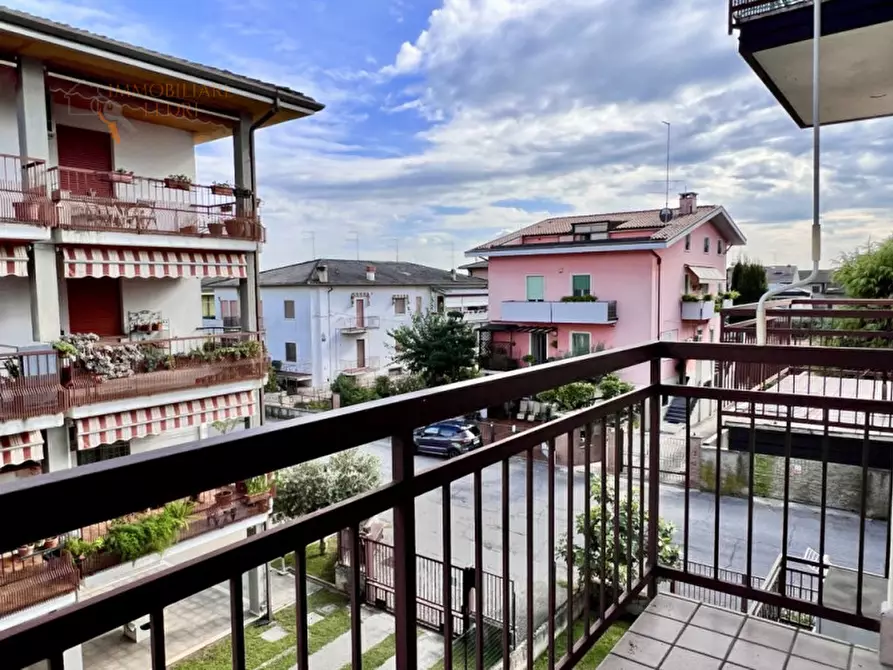 Immagine 15 di Appartamento in vendita  in Via Calatafimi a Villafranca Di Verona