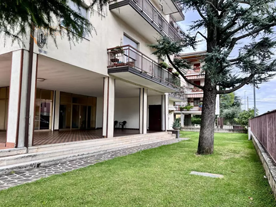 Immagine 18 di Appartamento in vendita  in Via Calatafimi a Villafranca Di Verona