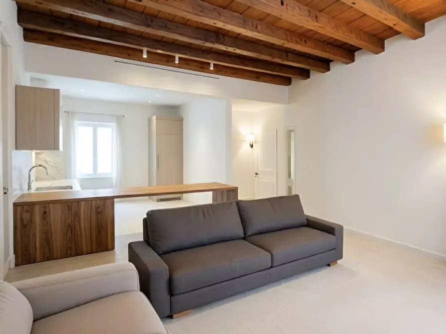 Immagine 2 di Appartamento in vendita  in via Dei Tadi a Padova